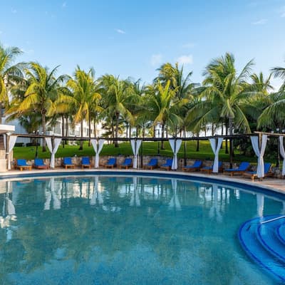 DA EL GRITO EN CANCUN EN HOTEL TODO INCLUIDO. from 8,772 MXN