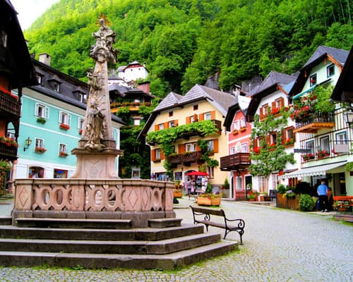 Salzkammergut (Lakes Region)