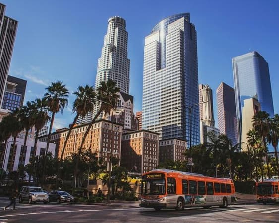 Лос Анджелис