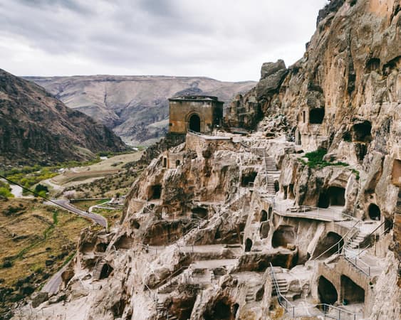 Vardzia