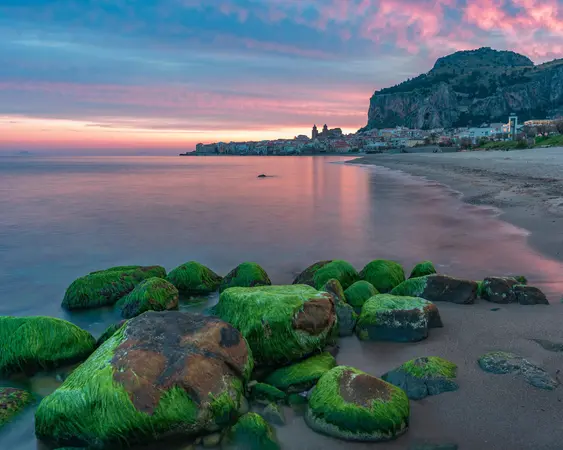 Cefalù, Sicília