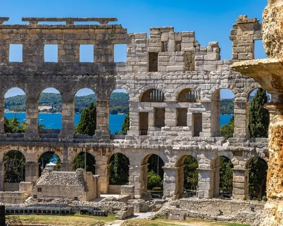 Pula