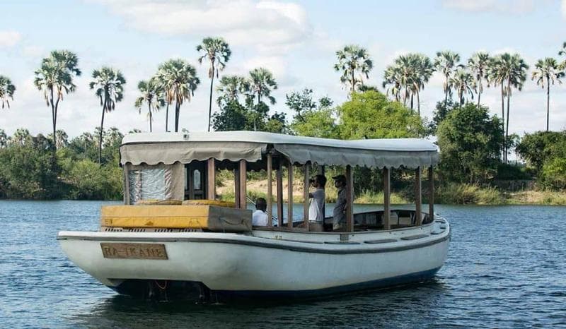 Image - Ilala Lodge - Ra-Ikane Lunch Cruise