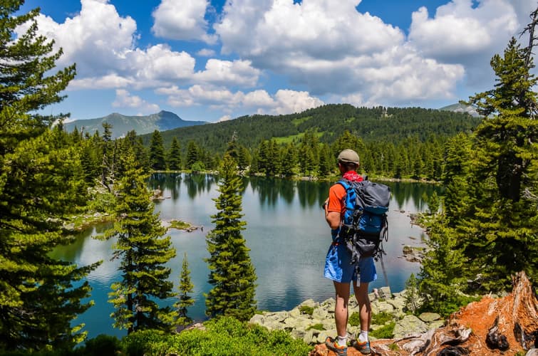 Resim - Hiking through 'wild beauty' of Montenegro mountains