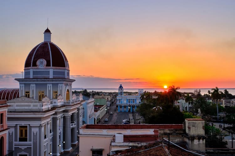 Kép - A different Island