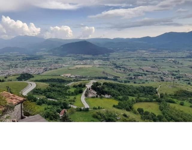 Image - CNA - A Weekend of Autumn Magic in Chestnut Groves and Medieval Villages