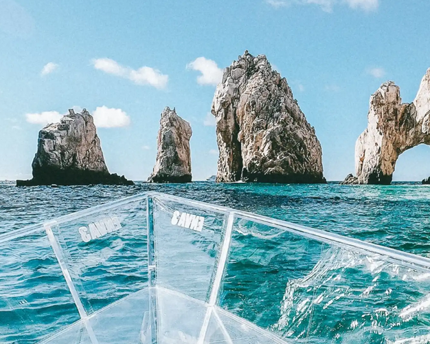 Imagen - UN TOUR QUE DEBES INCLUIR A TU VIAJE A LOS CABOS: LANCHA TRANSPARENTE 