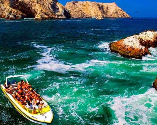 Imagen - Full Day Islas Ballestas, Ica, Huacachina desde Lima