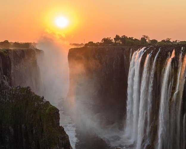 Bild - Safari "Etosha-Nationalpark bis Viktoriafälle"