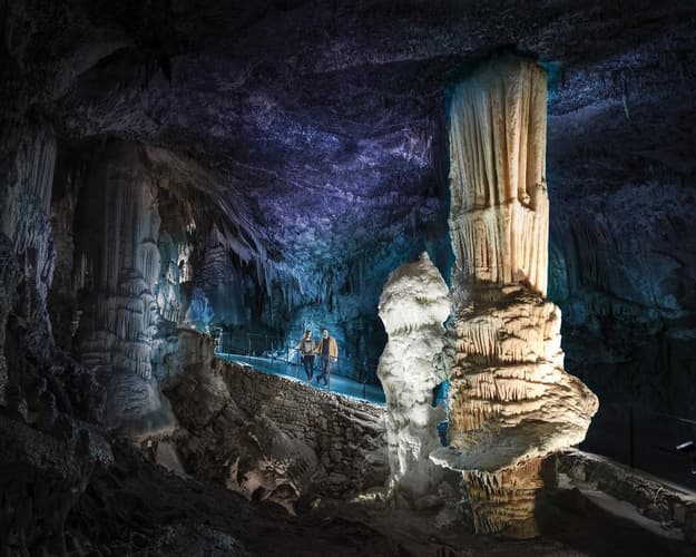 Podoba - POSTOJNA CAVES AND PREDJAMA CASTLE from Laško, Rimske, Celje