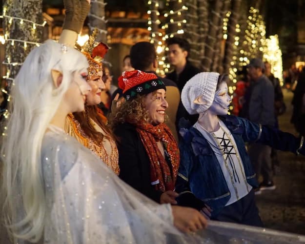 Podoba - ELF SHOW IN WONDERFUL MEXICO, NEW YEAR'S EVE