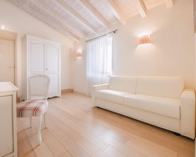 Image - 5 N Villa Moron