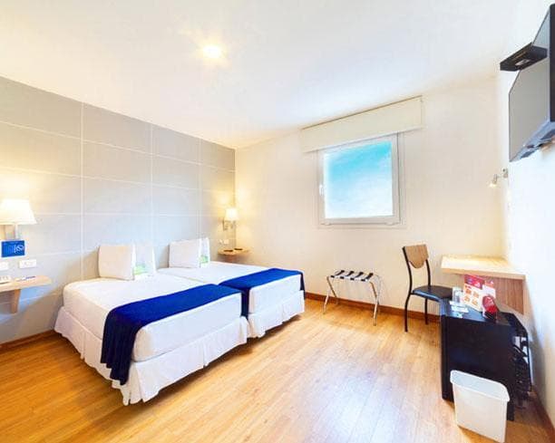 Image - Hotel en Santa Cruz l LP Equipetrol