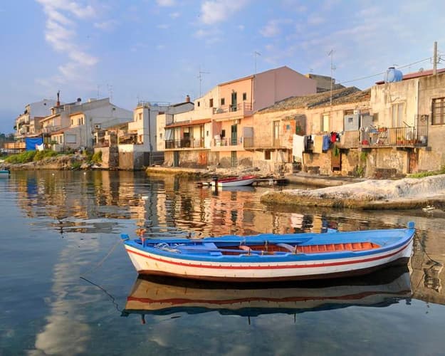 Image - Full Board Week Mangia's Brucoli - Family