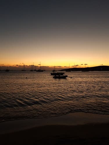 Beeld -  Eilandhoppen  Paros & Santorini