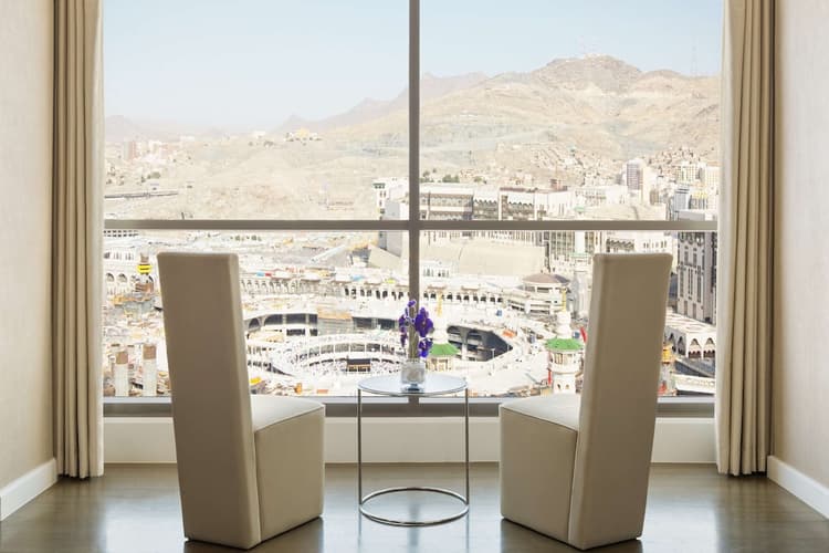Şəkil - 2 nights at Jabal Omar Hyatt Regency Makkah
