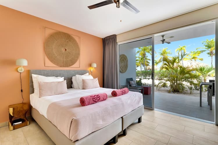 Beeld - Strandvakantie Delfins Beach Resort | Bonaire