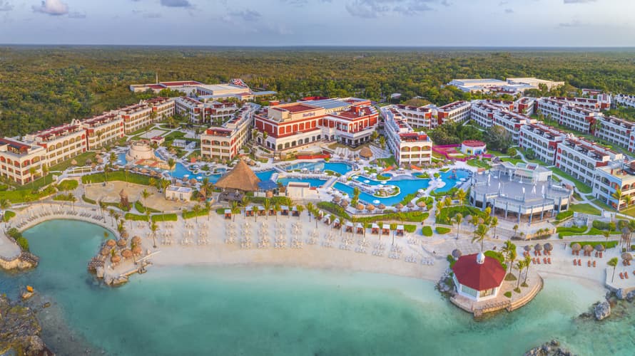 Imagen - MENORES SE HOSPEDAN GRATIS - HARD ROCK RIVIERA MAYA