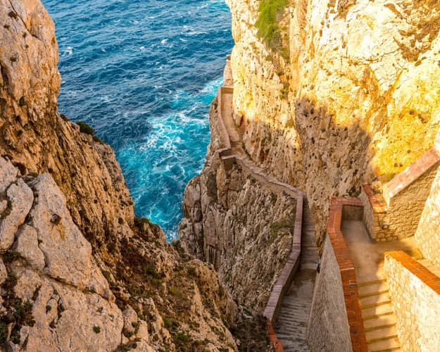 Image - SARDINIJA Cagliari, Alghero, Olbia 5 noči + rent'a'car