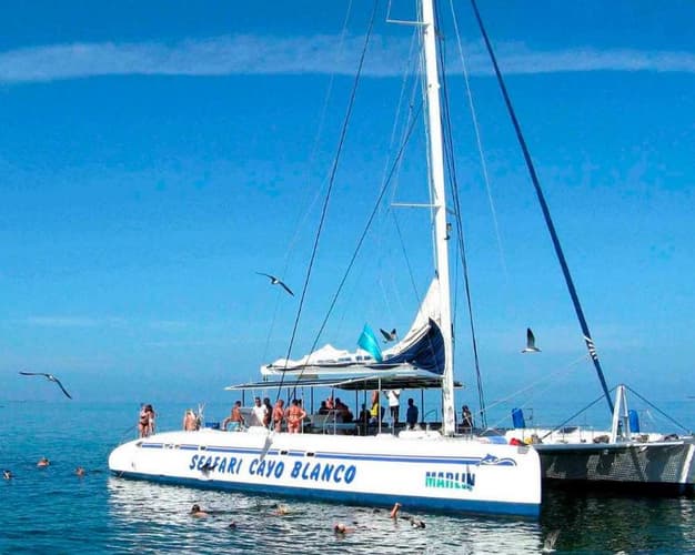 Image - SEAFARY A CAYO BLANCO