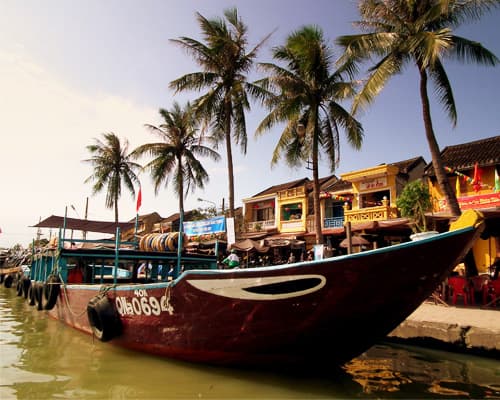 Image - Vietnams Mega-City Saigon & Baden in Hoi An