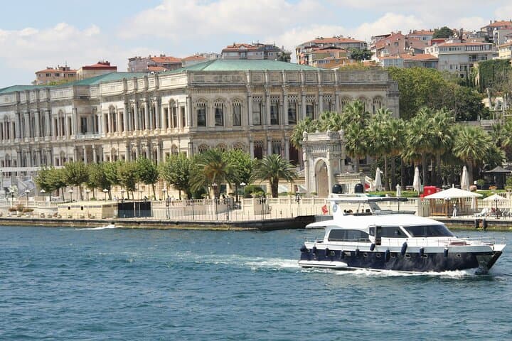 Kép - 2 Days. 5* ISTANBUL - Novotel Istanbul Bosphorus (BB)