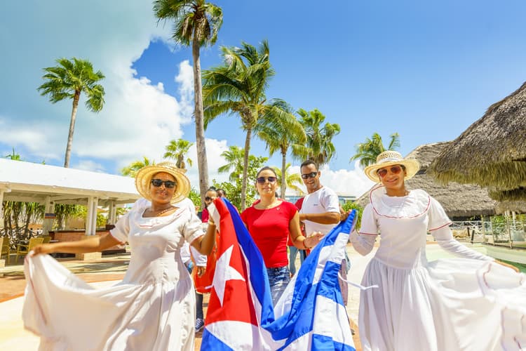 Image -  Combinado Varadero - La Habana 7N: Royalton Hicacos - Royalton Habana 2ADT desde CDMX