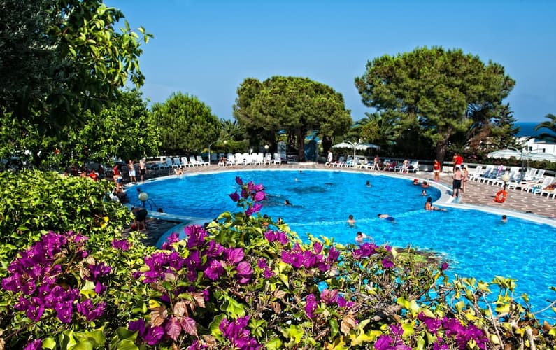 Image - Altalia 4* Mezza Pensione AGOSTO