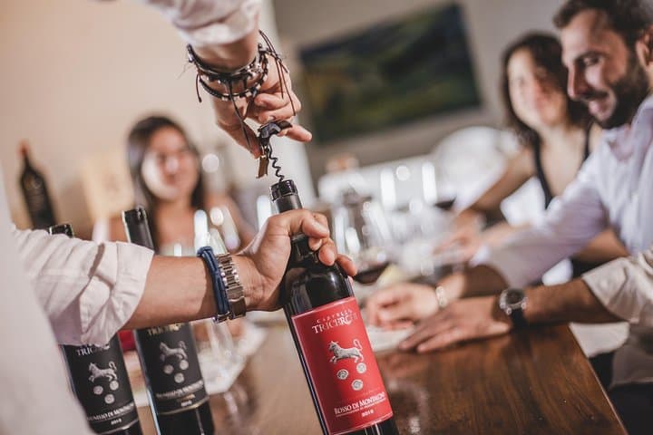 Image - Castello & vigneti Montalcino con degustazione (per due)