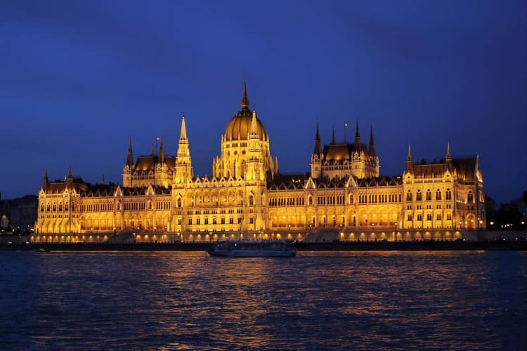 Image - Échappée Hivernale à Budapest