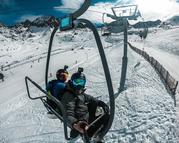 Imagen - Viaja a esquiar a Andorra desde Sevilla
