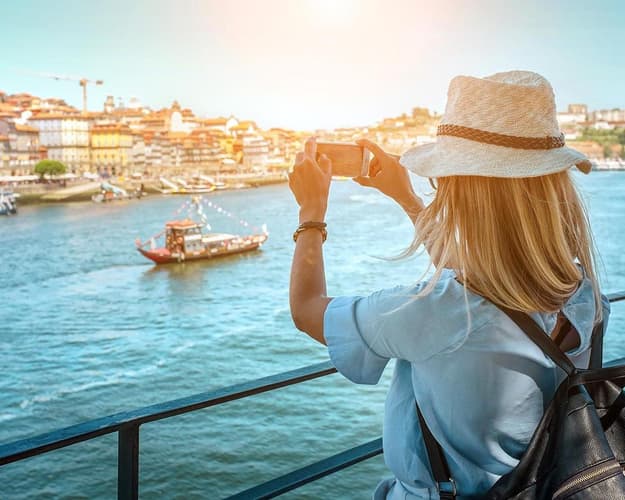 Bild - Porto, Lissabon & Baden an der Algarve