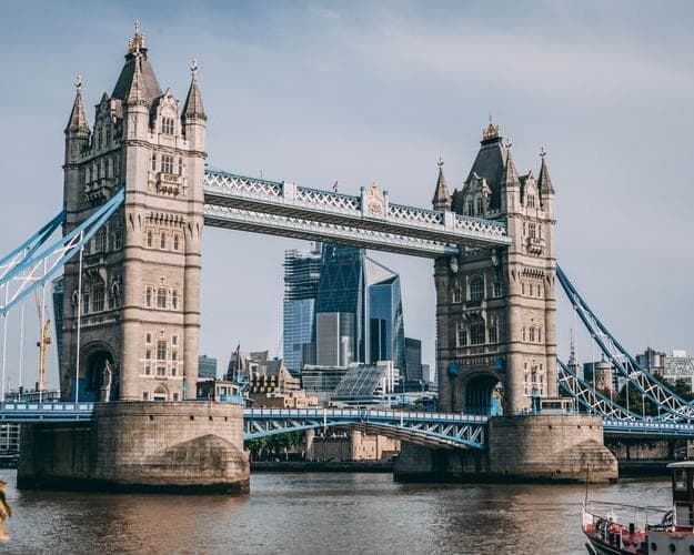 Imagem - Puente de Andalucia a Londres desde Málaga