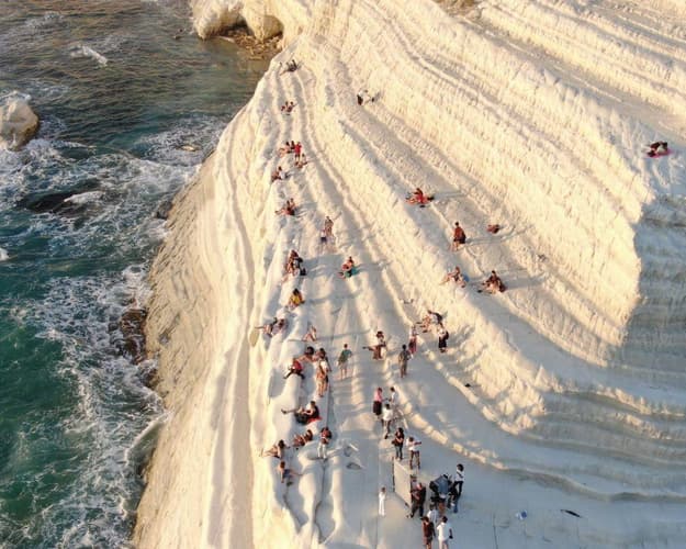 Immagine - Scala dei Turchi : Residence e Tour in Gommone