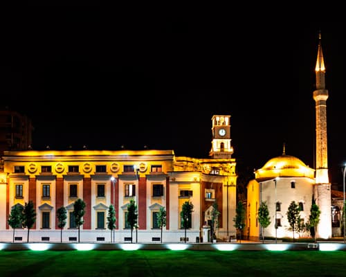 Immagine - Weekend a TIRANA volo da Roma & Hotel 4* con colazione