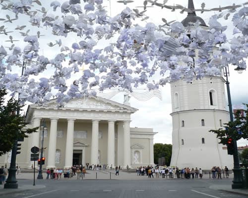 Bild - Vilnius, Lithuania The Hidden Jewel of Europe