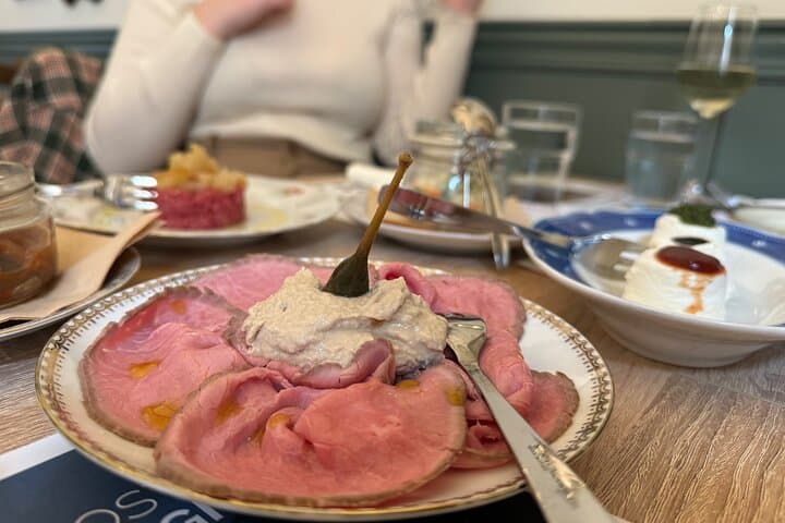 Immagine - Street Food Tour D'Luxe | Michelin Chef-Led Tastes of Turin