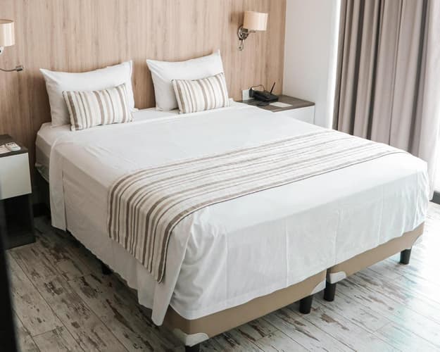 Image - Hotel en Santa Cruz l Urban Suites 4*