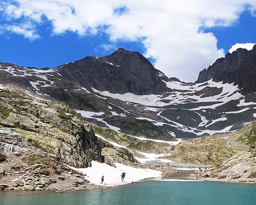 Beeld - Autorondreis de 5 Alpen landen