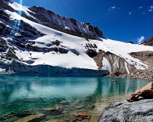 Image - Actividad en La Paz | Excursión Charquini Privado