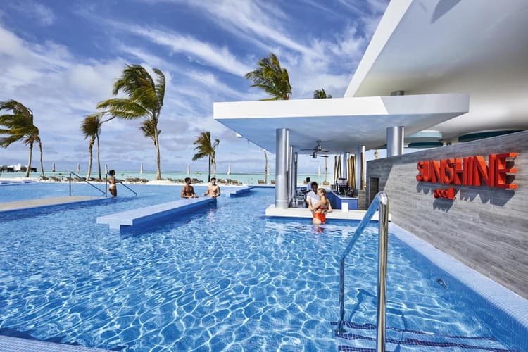 Image - Hotel Riu Atoll Maldives
