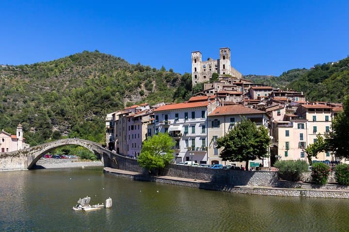 Immagine - Dolceacqua, weekend fra vino e storia
