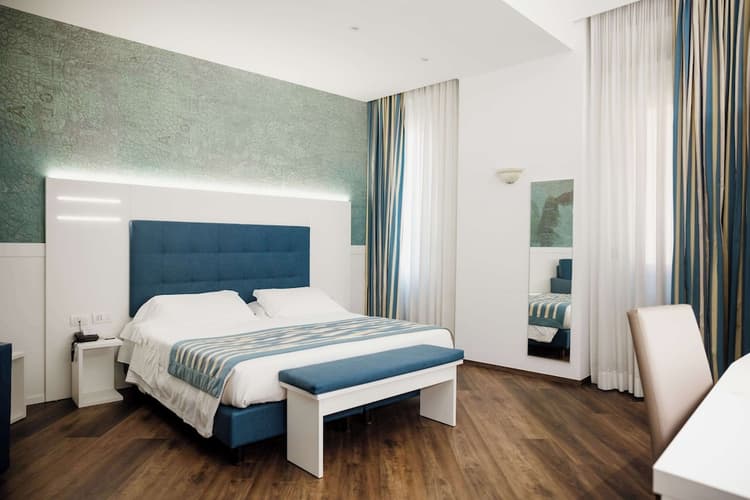 Bild - 5 N Best Western Plus Tigullio Royal Hotel 