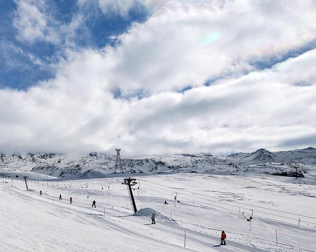 Image - Ski Holiday Aosta Valley, Italy - January, from Iasi