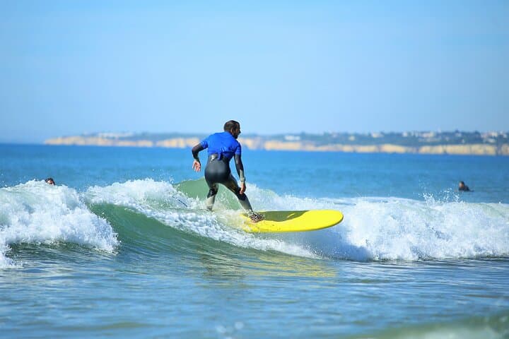 Imagine - Surfing in Albufeira, Portugalia - aprilie
