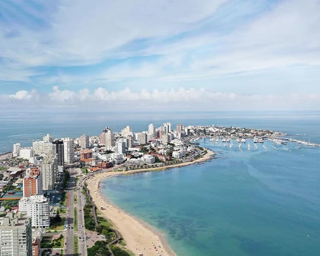 Image - Combinado: Montevideo y Punta del Este 4N