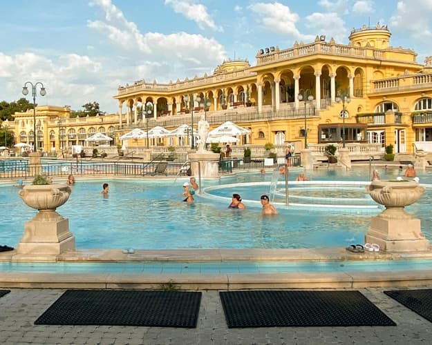 Image - Hotel Palazzo Zichy**** Budapest