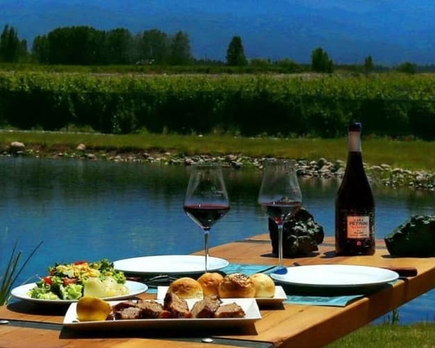 Imagen - Siente Mendoza Pequeñas Bodegas con vuelo incluido