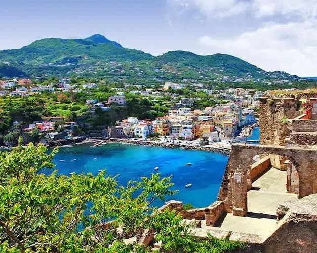 Bild - Jesenska ISCHIA + NAPOLI 7 noči iz Trsta