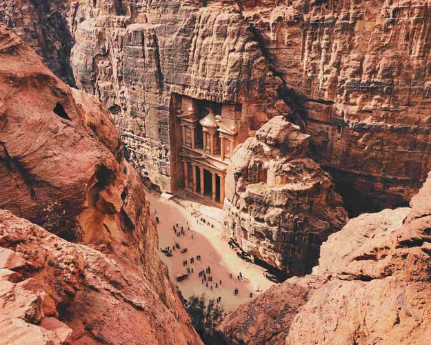 Image - ESSENTIAL JORDAN: FROM ANCIENT TEMPLES TO ETERNAL DUNES	